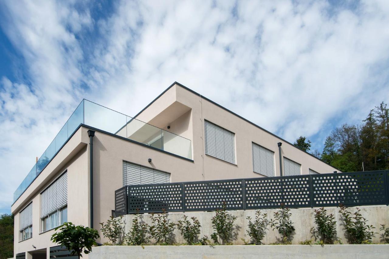 רוגאסקה סלאטינה Villa De Roya מראה חיצוני תמונה